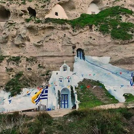 Дом отдыха Santorini Away From Crowds Вотон